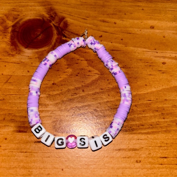Big Sis Heishi Bracelet - Picture 4 of 6